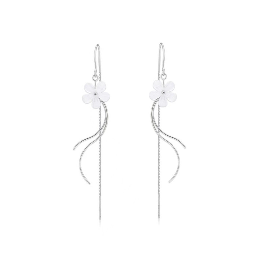 Wavy Floral Ear Thread Earrings